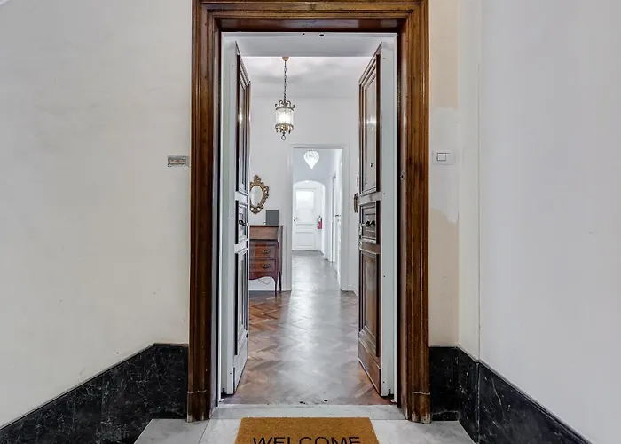 Apartment Elegant 3-bedroom In Piazza Mazzini Rom