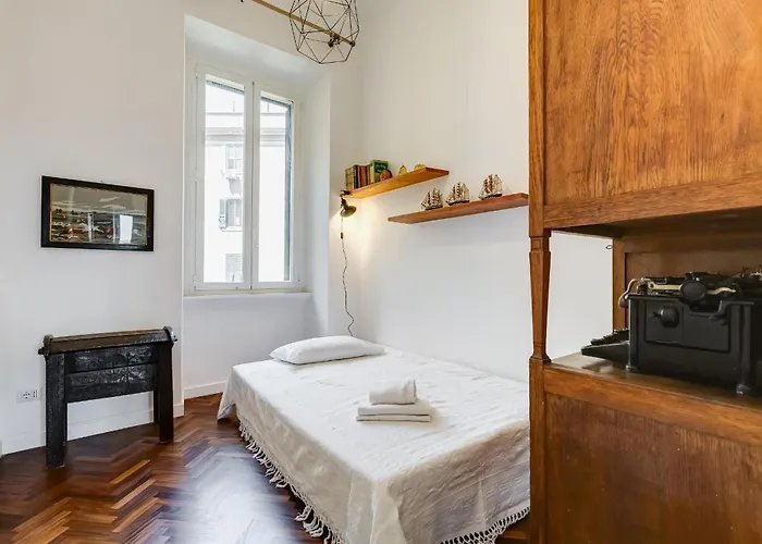 Elegant 3-bedroom In Piazza Mazzini Rom
