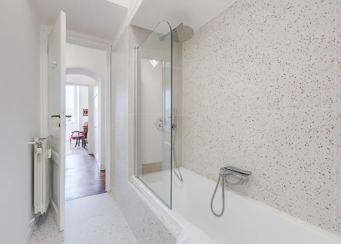 Elegant 3-bedroom In Piazza Mazzini Apartment Rom