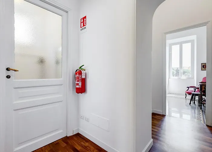 Apartment Elegant 3-bedroom In Piazza Mazzini Rom