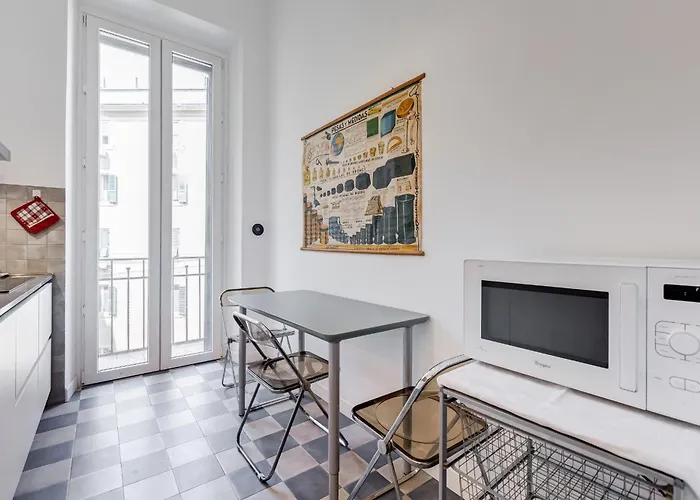 Elegant 3-bedroom In Piazza Mazzini *