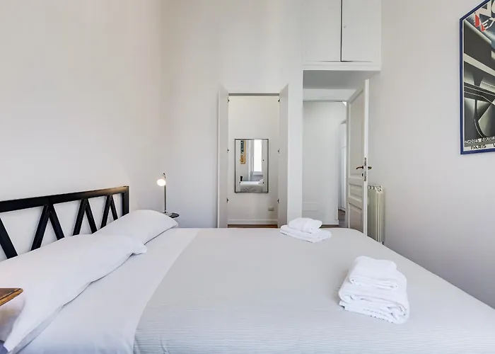 Elegant 3-bedroom In Piazza Mazzini Rom